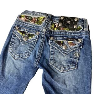 MISS Me Girls Cuffed Capri Embellished Jeans Size 10 Medium Wash Denim
